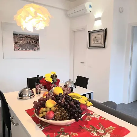 Spqr - St.peter's Quality In Rome, Italy Apartamento Roma